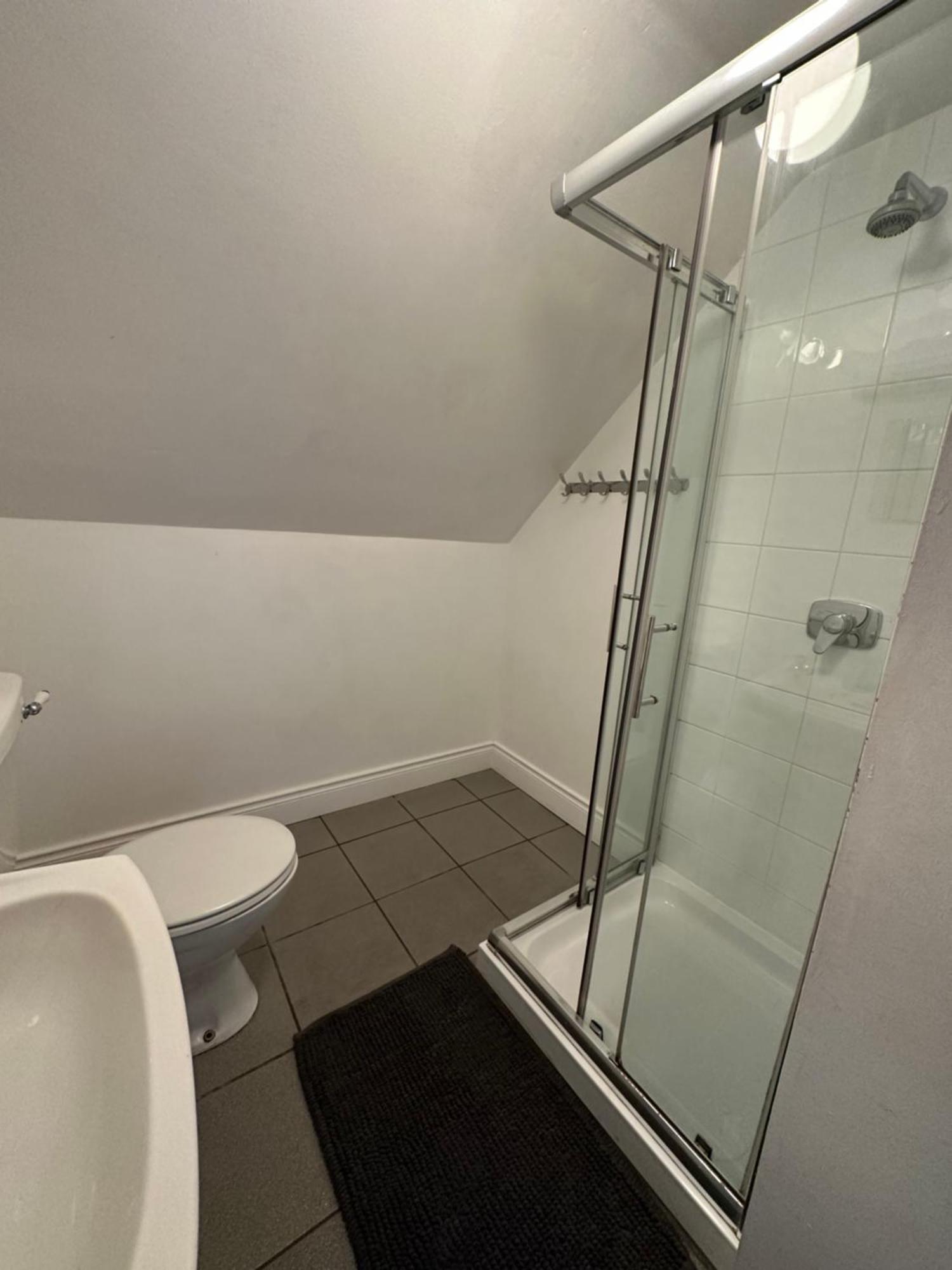 The Grapevine Hostel دينغل المظهر الخارجي الصورة